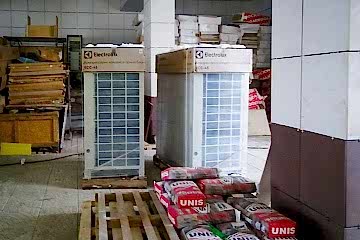 Чиллер и выносные конденсаторы для Центра Трансплантологии им. ак. В.И.Шумакова  050000